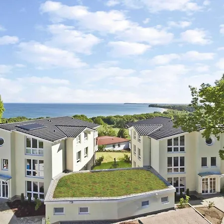 mit Meerblick und Balkon, gratis Nutzung vom AHOI Erlebnisbad und Sauna in Sellin - Meeresblick FeWo 16