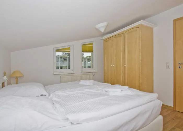 Apartment Meeresblick Fewo: Seaside Balcony With Ahoi Access *