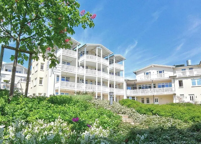 Meeresblick Fewo: Seaside Balcony With Ahoi Access Goehren (Ruegen)